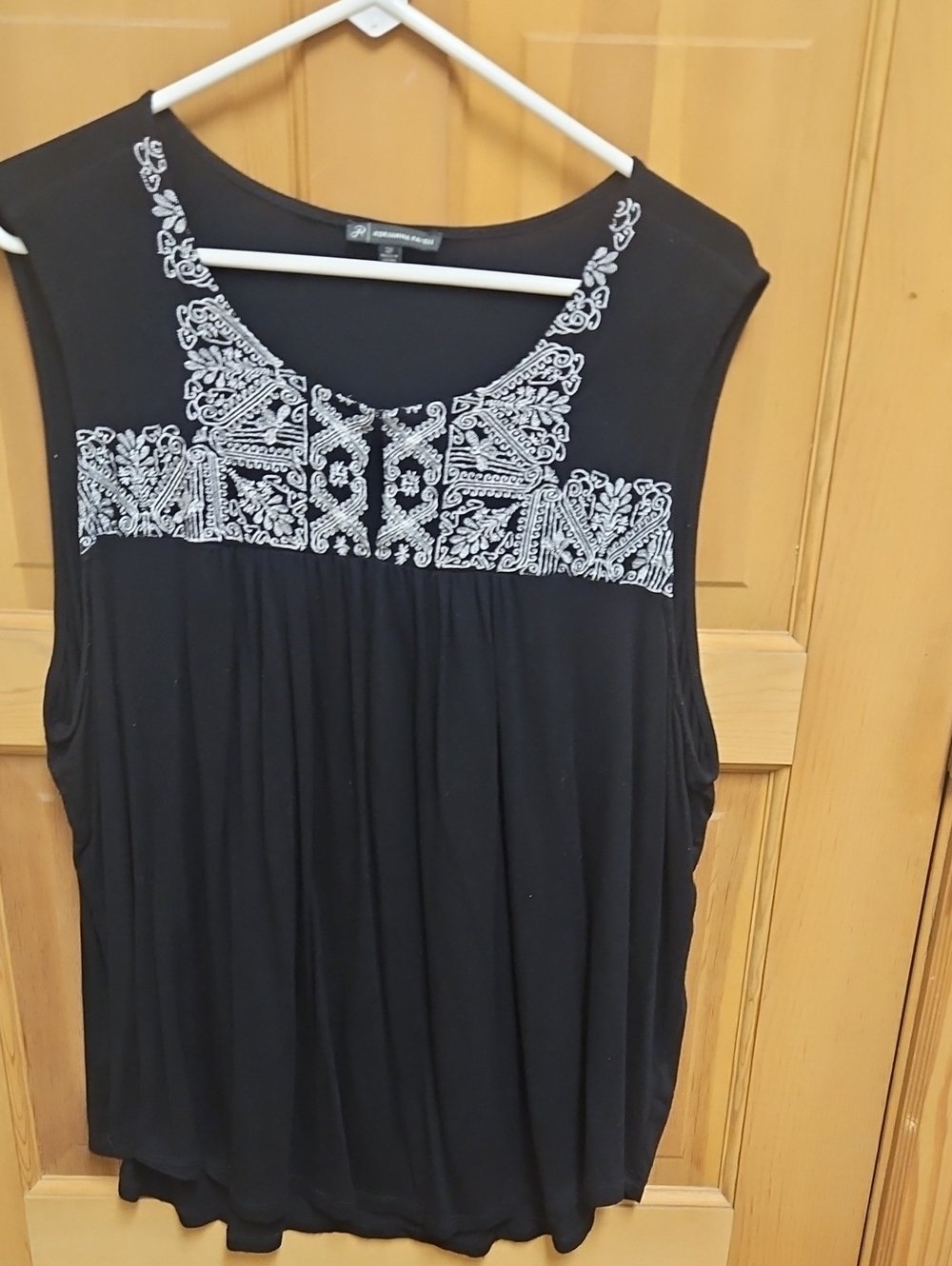 Adrianna Papell Black Sleeveless Tank with White Embroidered Yoke 2xl